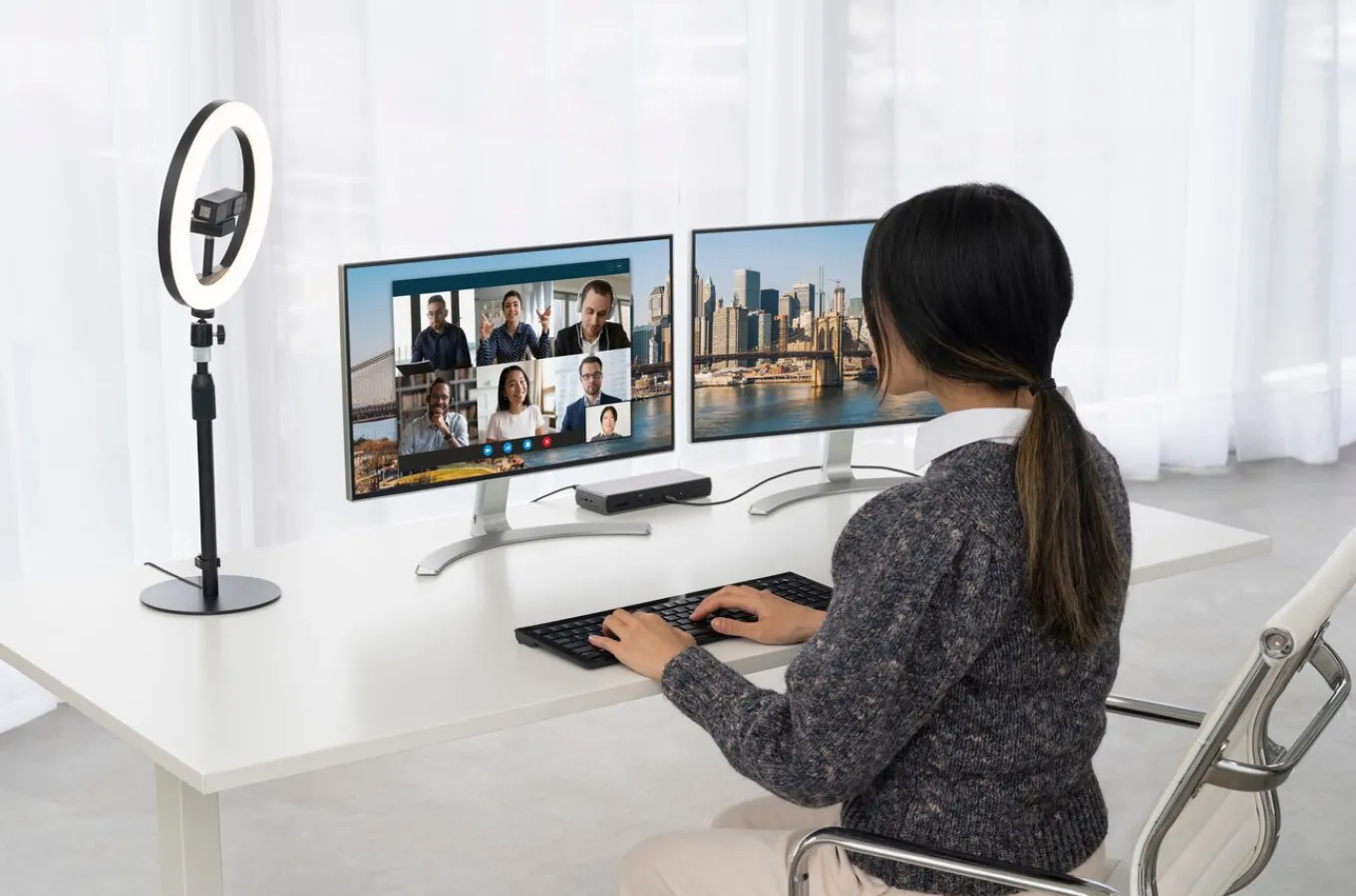 Kensington L1000 Bicolor Ring Light with Webcam Mount Discount