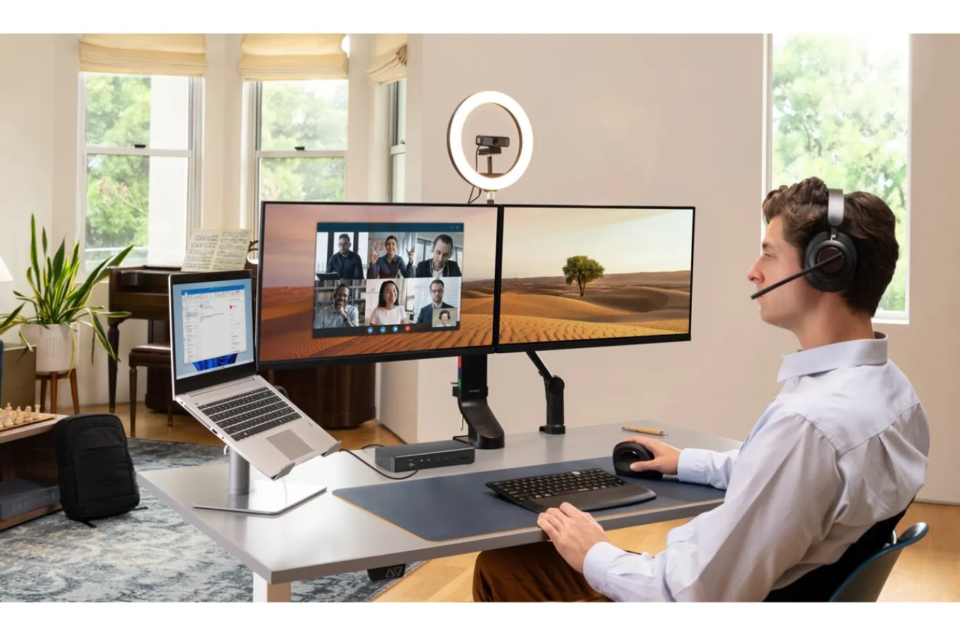 Kensington SD4880P EQ USB-C® 10Gbps Quad Video 17-in-1 Driverless Dock 100W PD - DP/HDMI® - Window Outlet