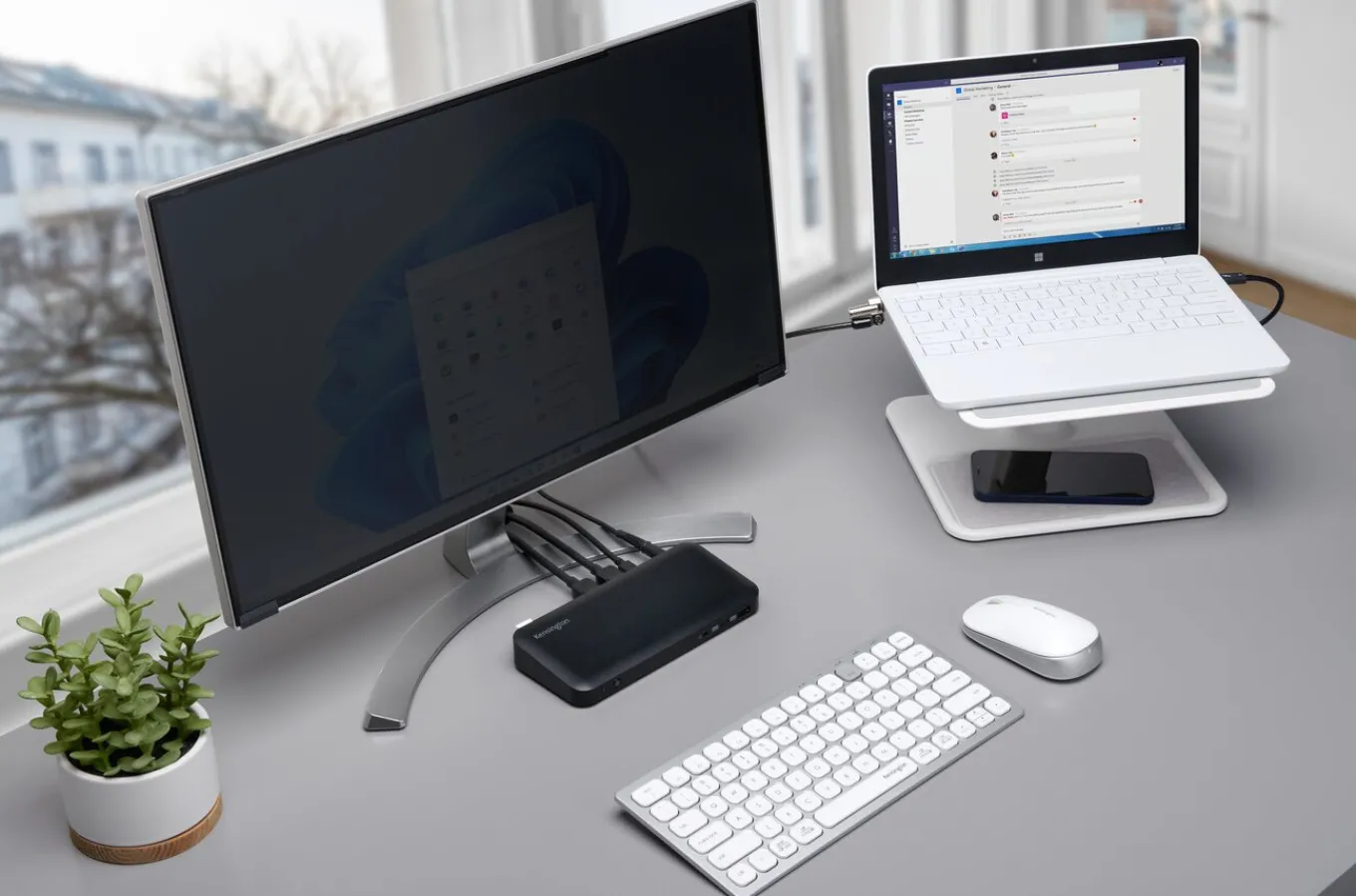 Kensington SD4845P USB-C 10Gbps Triple Video Driverless Docking Station with 85W Power Delivery (DFS) - TAA Cheap